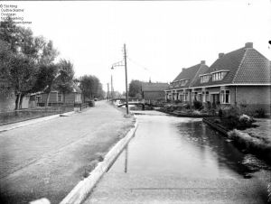00999/f00361.jpg