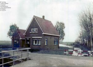 01999/f01806.jpg