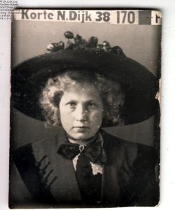 vrouw1 www14830
